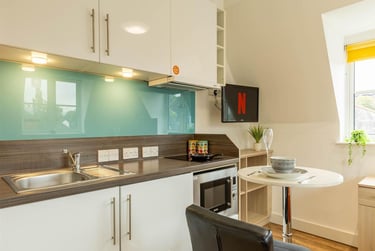 1 bed studio, Lower North Street, City Centre, Exeter, EX43EU - Image 7